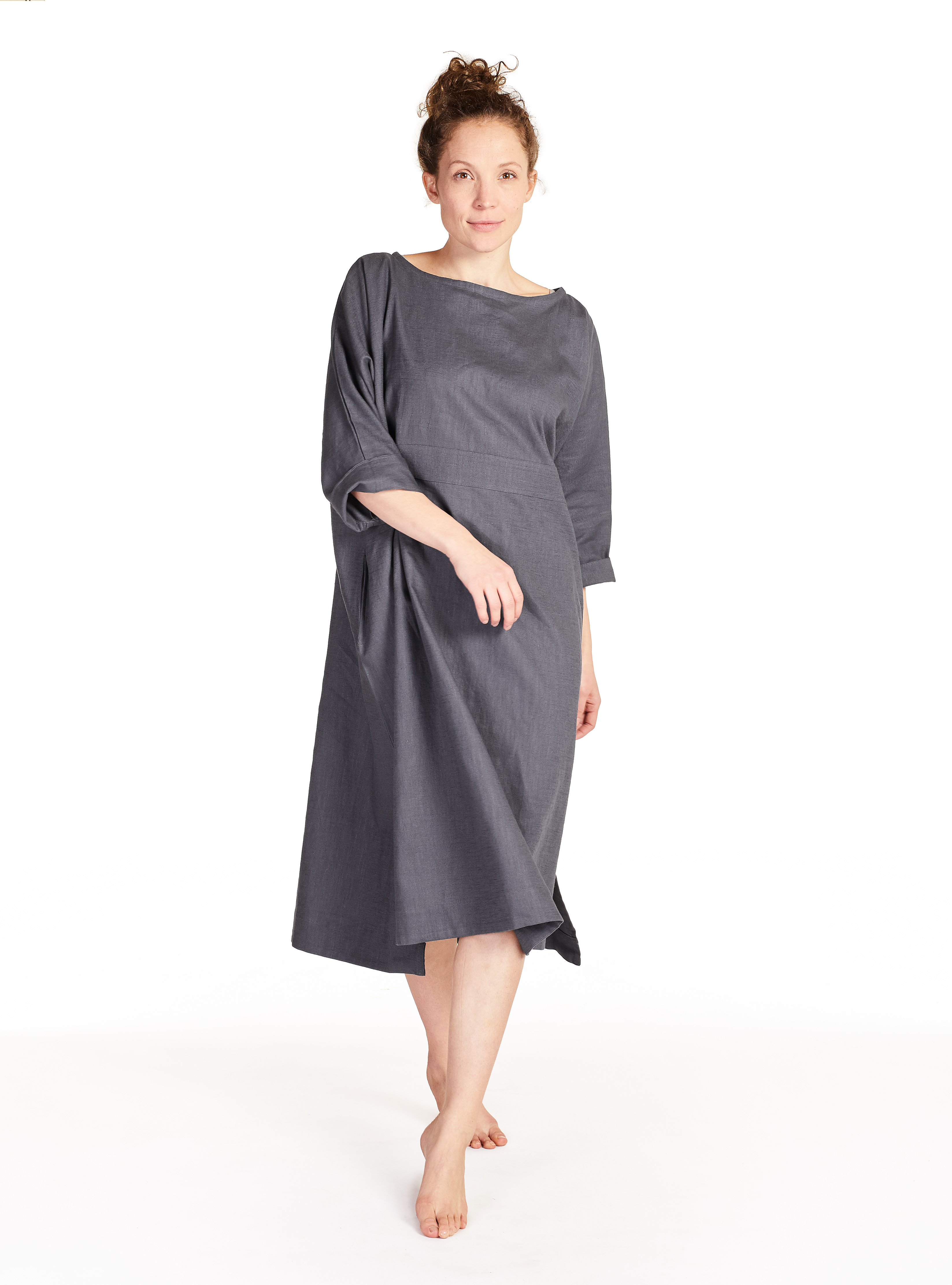 Artikelbild 3 des Artikels “Leinenkleid Recover anthrazit MEDIUM | anthrazit“