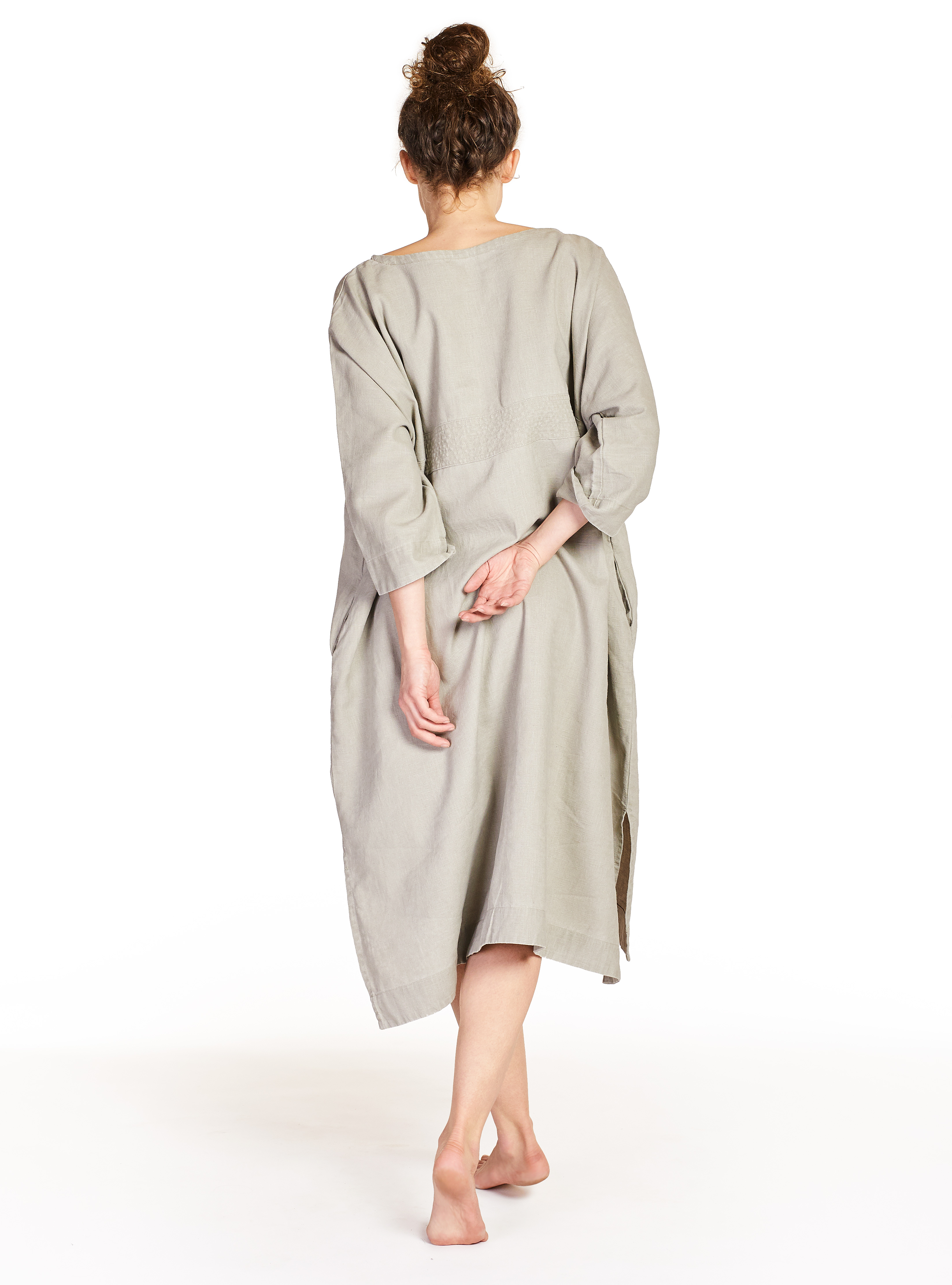 Artikelbild 5 des Artikels “Leinenkleid Recover oliv MEDIUM | oliv“